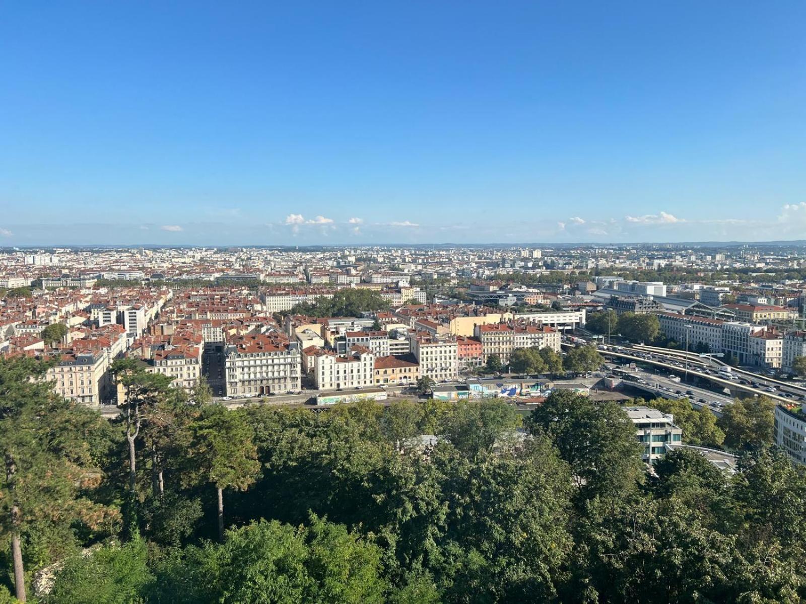 Chambre Dans Les Hauteurs De Lyon Proche Fourviere Chez L Hote Exterior photo