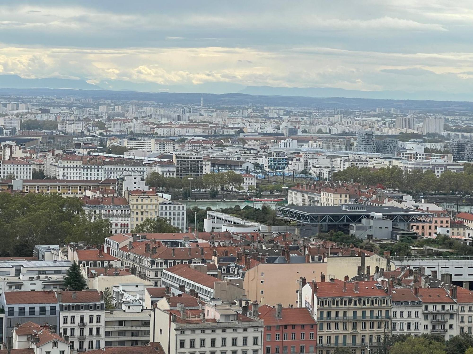 Chambre Dans Les Hauteurs De Lyon Proche Fourviere Chez L Hote Exterior photo